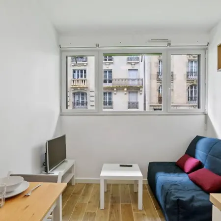 Appartement Bien Equipe A Proximite Du Parc Des Princes